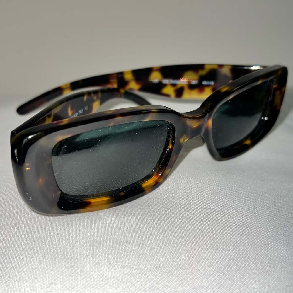 Gucci sunglasses 🕶